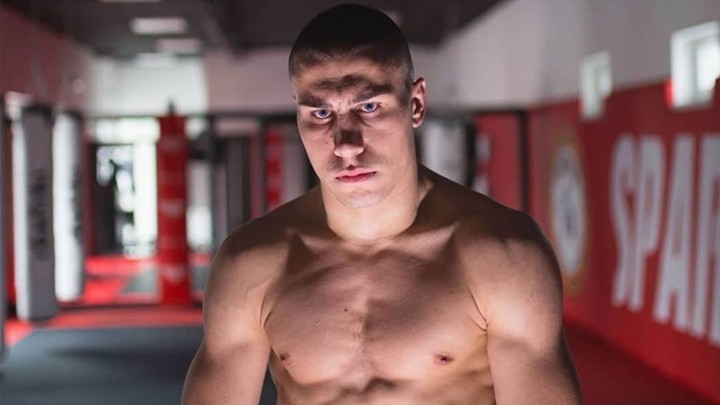 Je to môj život, milujem to, hovorí Dano Hromek pred súbojom s Igorom Danišom